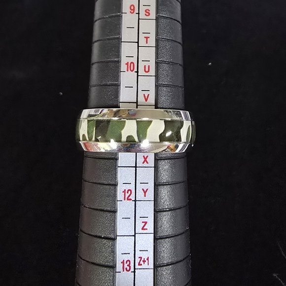 MENS 304 STAINLESS STEEL CAMOUFLAGE RING BAND \ SIZE 11 - Picture 9 of 9